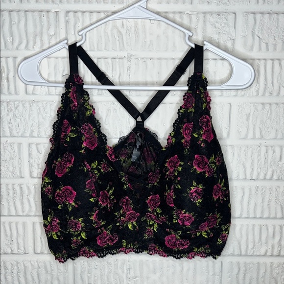 Torrid Curve Other - Floral Lace Bralette - Black with Pink Rose Print